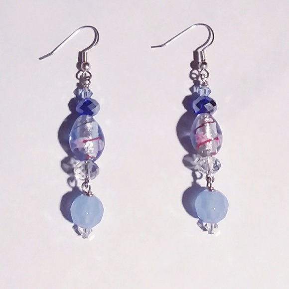 Light Blue Crystal Earrings💙 - Picture 2 of 5